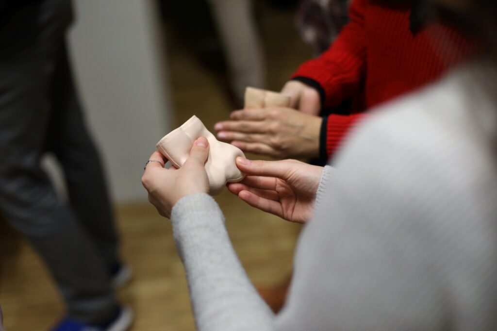 Rakovina varlat ohrožuje především chlapce a mladé muže. Základem prevence je pravidelné samovyšetření